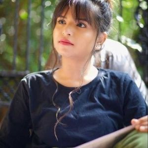 Meet your Posher, Anshika